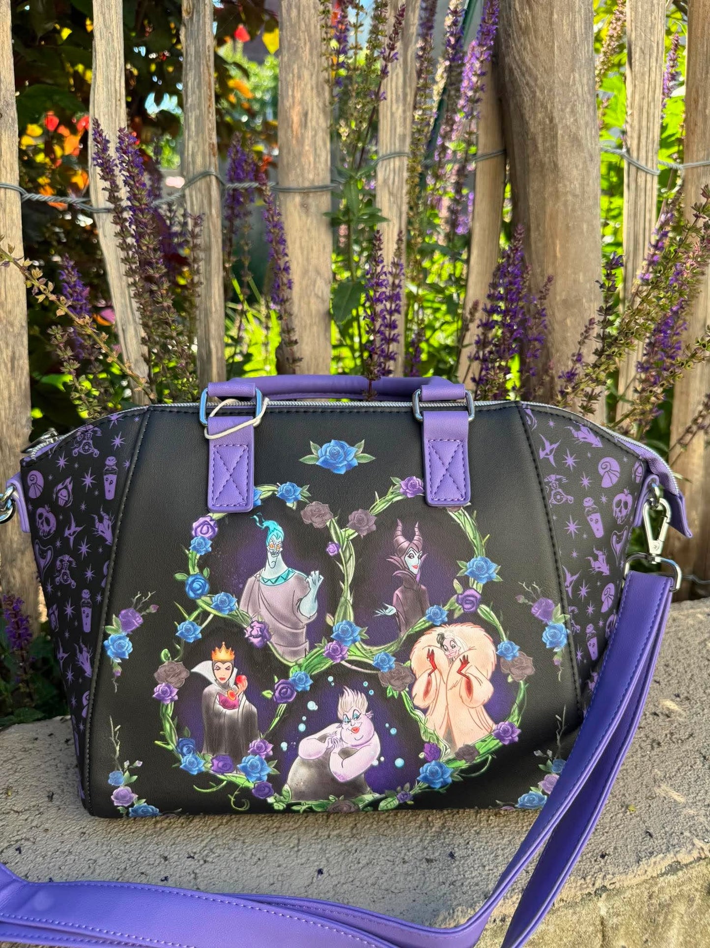 Loungefly Disney Villains Floral Icons Tasche